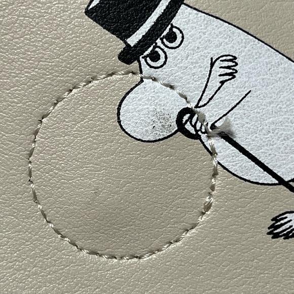 Miniso Limited Edition Moomins Pleather Beige Tote Bag - Picture 11 of 12